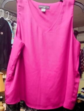 Simply Styled Women’s Sleeveless Shell Top - Hot Pink